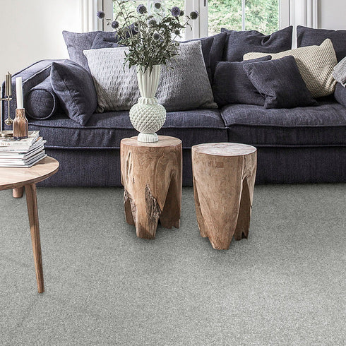 Invictus Aurelius luxury deep pile carpet in Concrete – stain-resistant, fade-resistant, and ultra-soft.