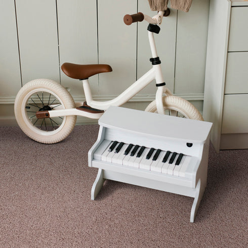 Lano Boheme carpet in a soft beige with pink undertones, adding warmth and elegance to a stylish interior.