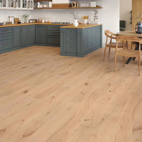 Stylish kitchen featuring Islington Engineered Oak flooring by LuxeFloors Co. – light oak engineered wood with a refined finish, adding warmth and sophistication.