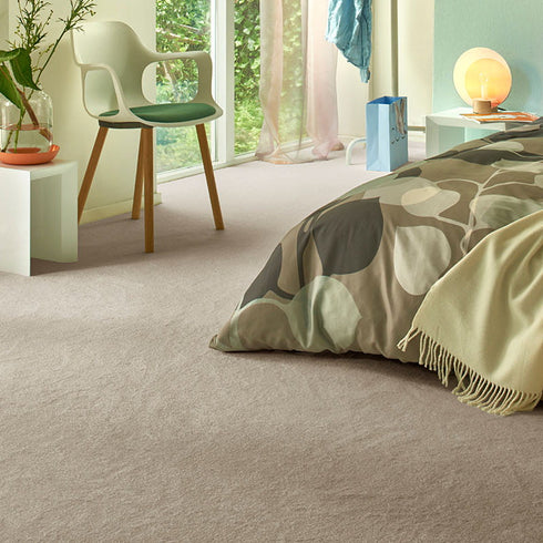 Luxurious Sedna® Kai carpet in a sleek beige shade, perfect for modern and minimalist interiors.